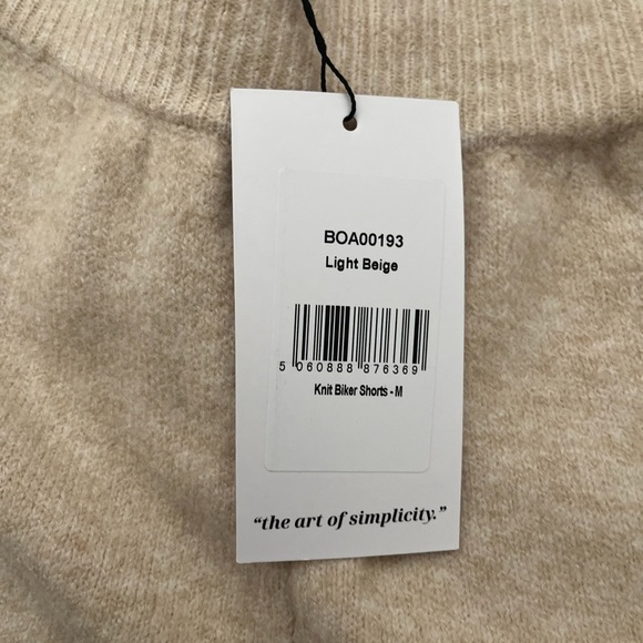 NEW BOA KNIT BIKER SHORTS - Picture 6 of 6